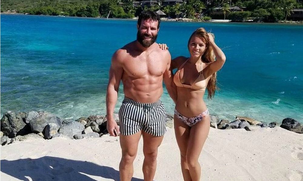 Dan Bilzerian al centro delle polemiche per una foto “inopportuna” con una tartaruga in via d’estinzione