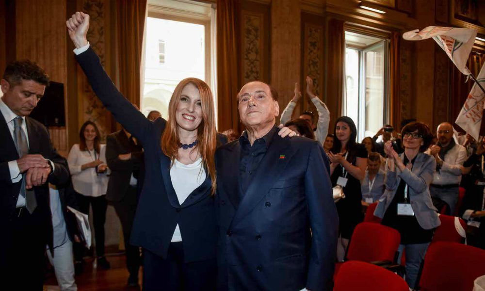 "Movimento Animalista": il nuovo partito fondato da Silvio Berlusconi [VIDEO]
