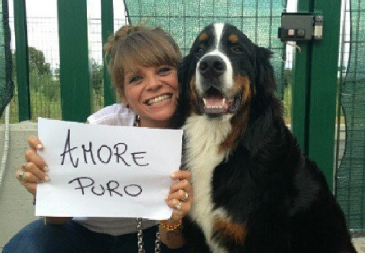 Alessandra Amoroso dice addio al suo cane: "Un giorno ci rincontreremo"