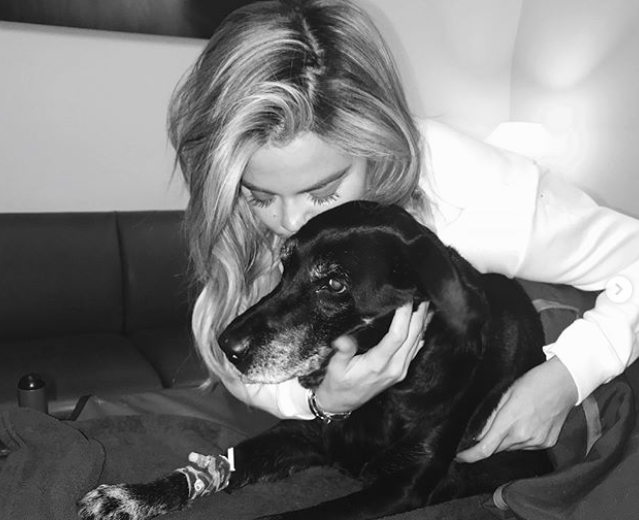 Khloé Kardashian piange il suo cane: "La casa non sarà più la stessa"