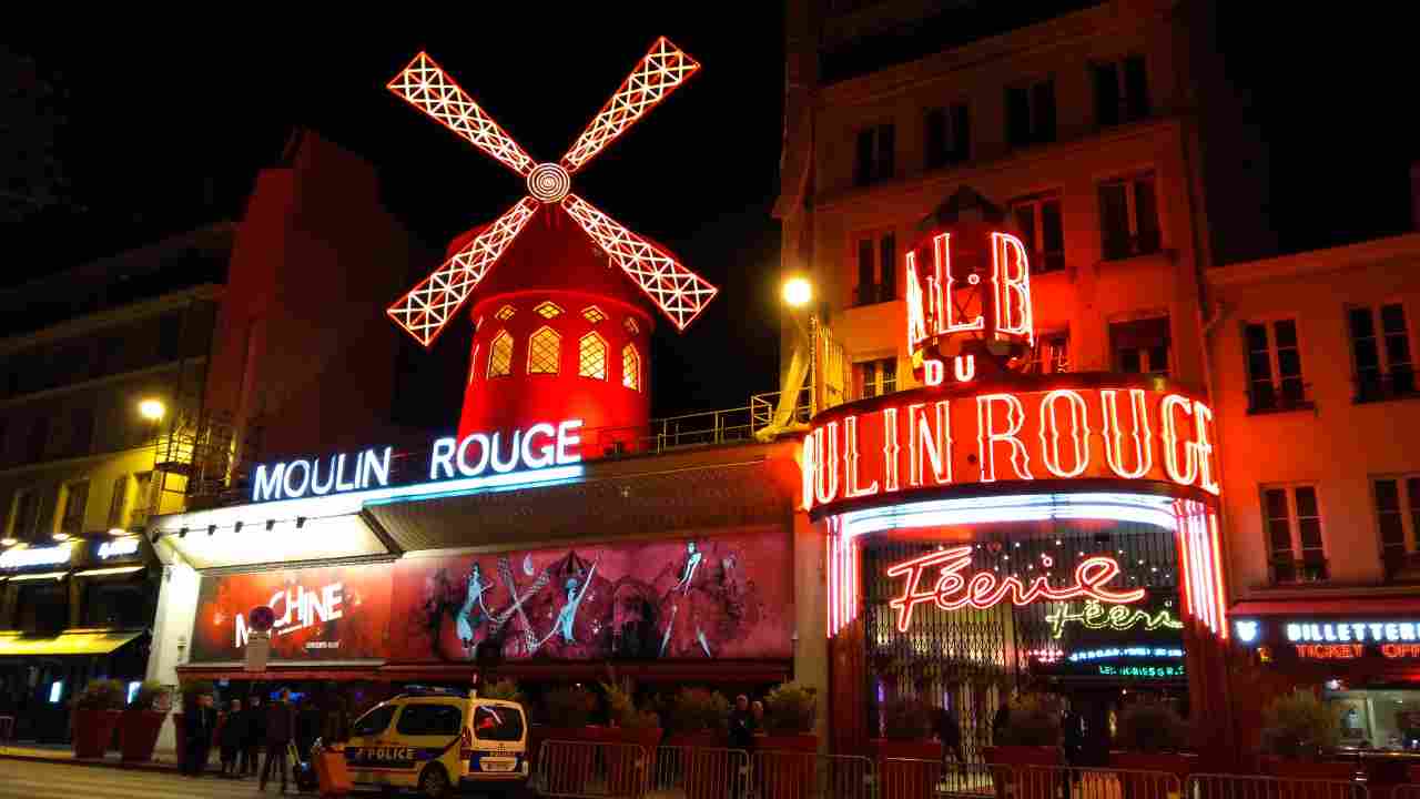 Moulin Rouge accusato di maltrattamenti verso gli animali